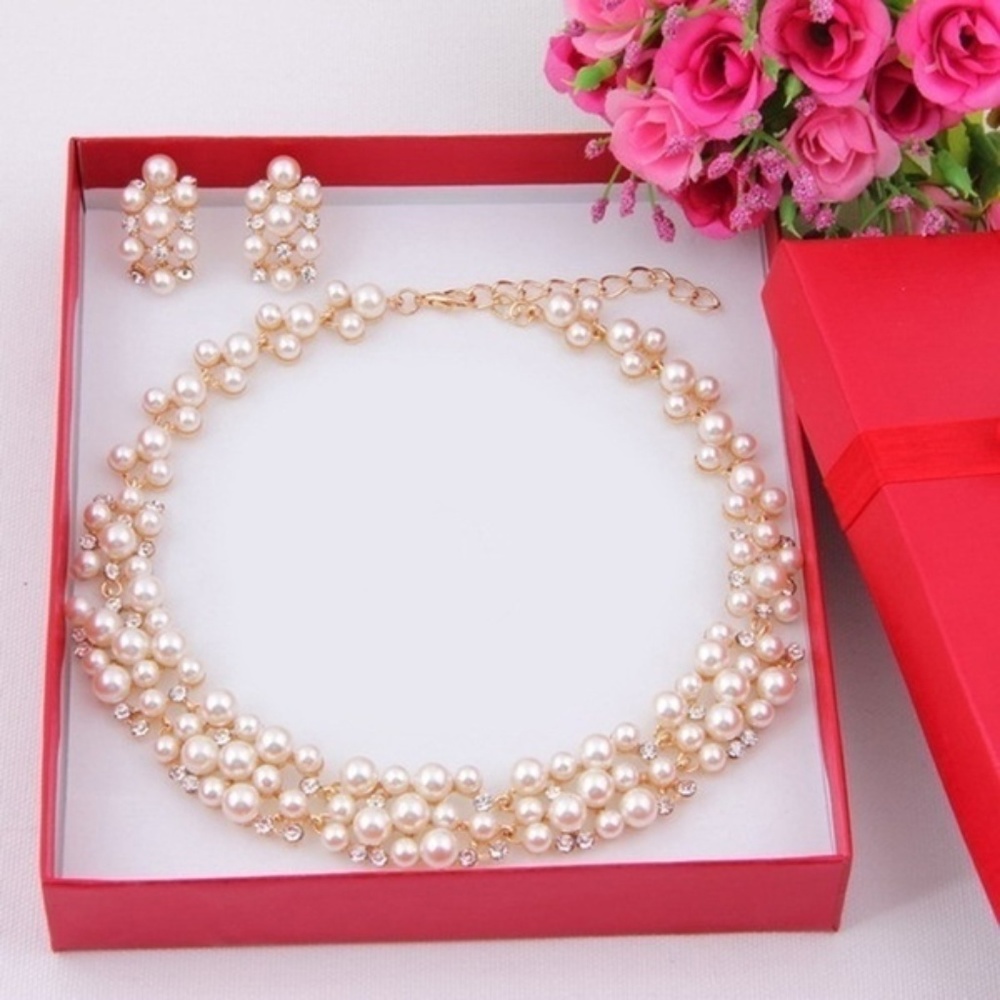 Faux Pearl & Rhinestone Bridal Necklace Set
